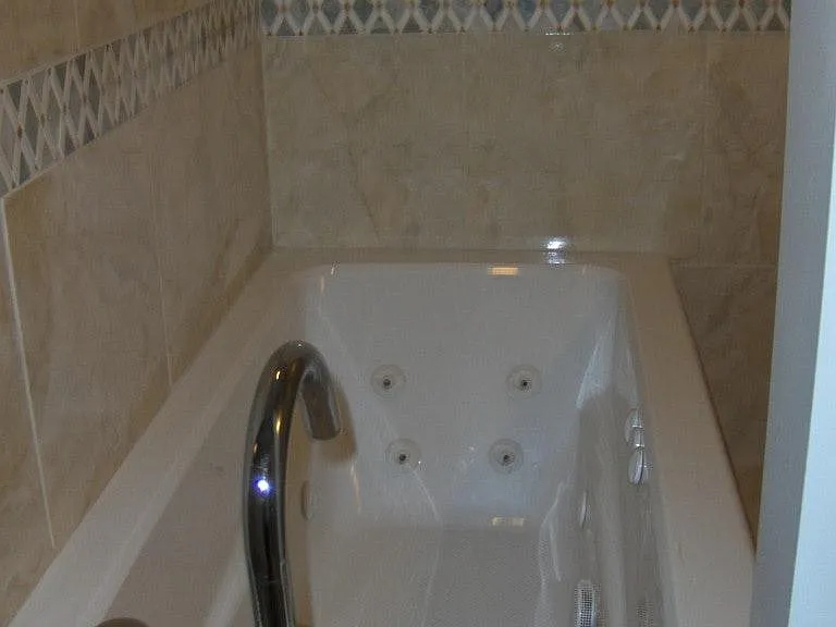 584 Wilson Bridge Dr #A1 — Photo 16