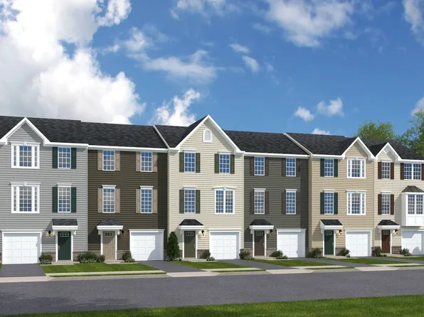 980 Steamboat Dr, Cincinnati, OH 45244