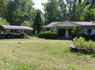 762 Altapass Church Of God Rd, Spruce Pine, NC 28777