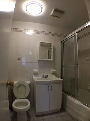 Rented by Francine Realty | media 10