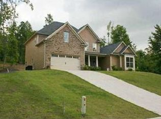 5812 Ridgedale Ct, Gainesville, GA 30506