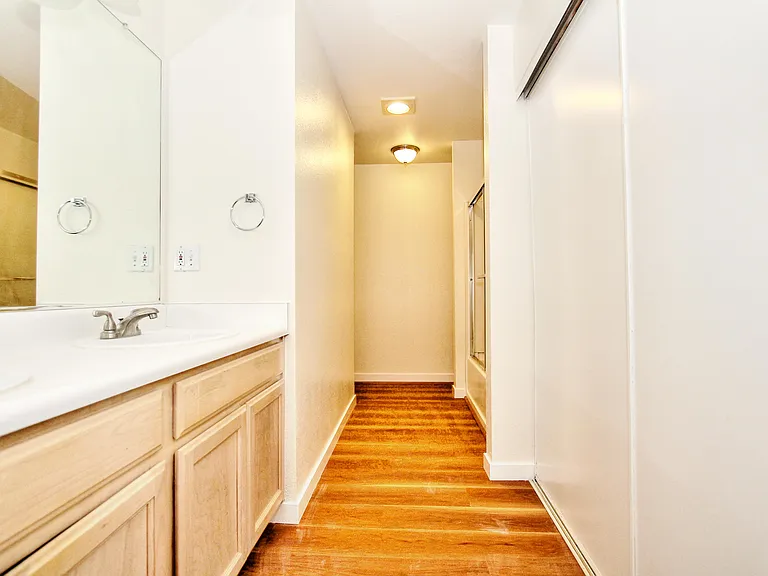 745 Overture Ct — Photo 23