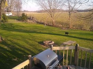 11523 15th Street Ct, Milan, IL 61264