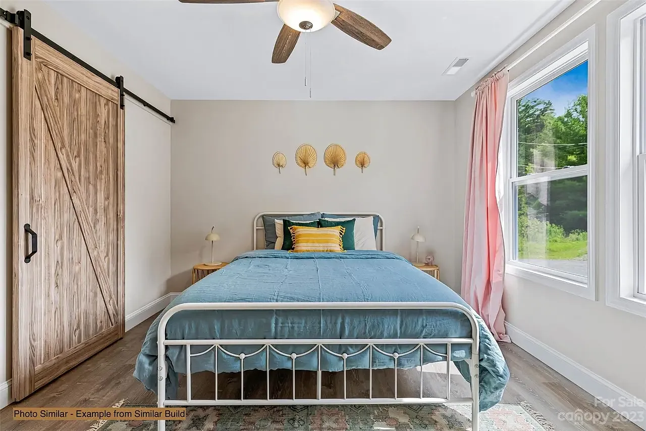 3 bed, 1411 sqft, $2,450 — Photo 3