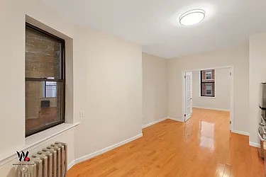 Rented by Warren T Real Estate Corp.