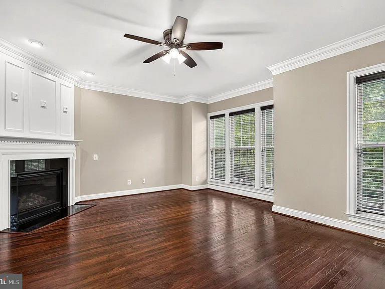 14862 Potomac Branch Dr — Photo 4