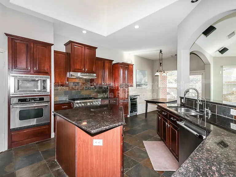 2718 Van Gogh Ln — Photo 8