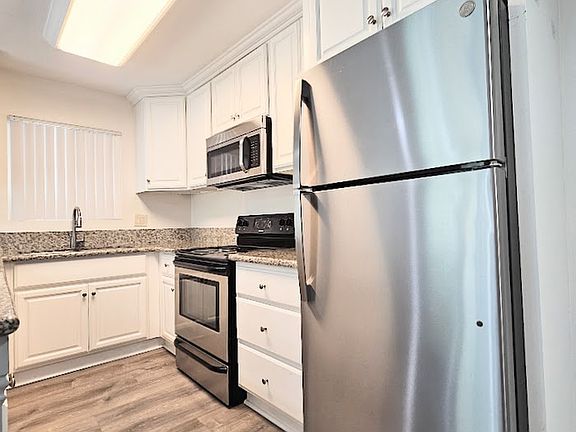 4th image of 4183 Idaho St #1
