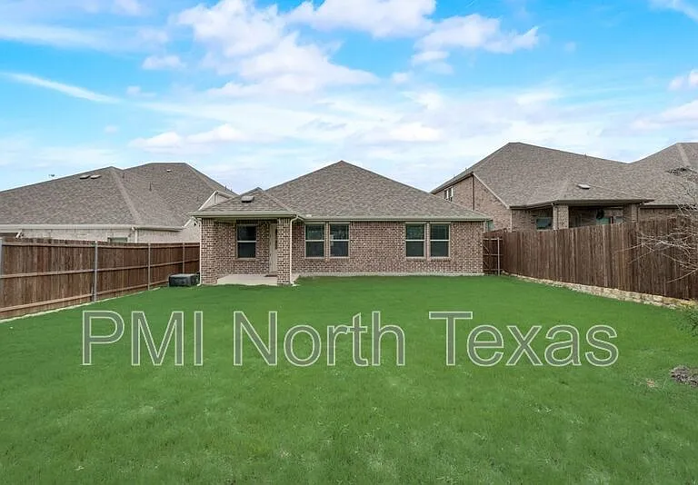 214 Stonehollow Way — Photo 21