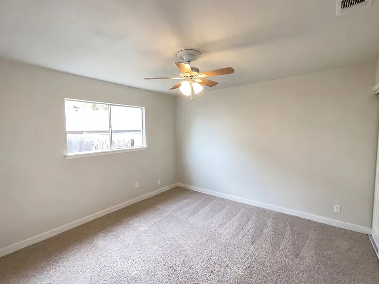 1158 S Ellison Dr — Photo 10