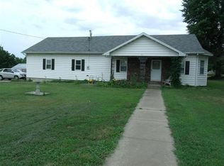 322 E Drive St, Clever, MO 65631