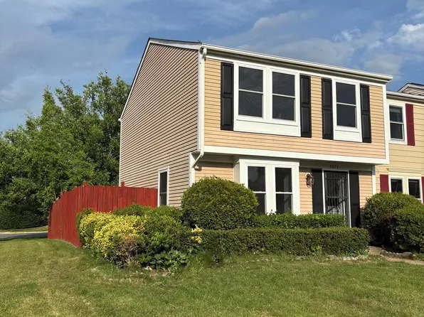 4672 Whitaker Pl, Woodbridge, VA 22193