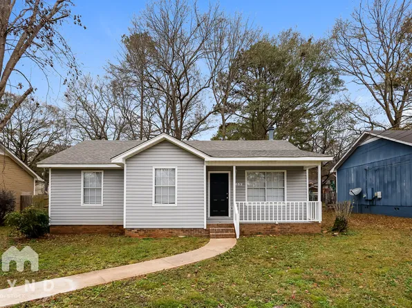 1032 25th Ave N, Hueytown, AL 35023