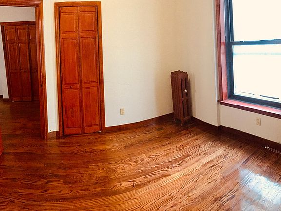 3rd image of 1703 E 14th St #1