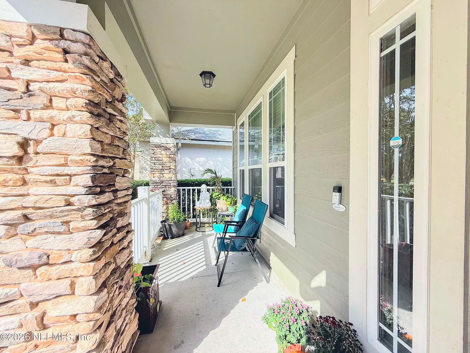 3 bed, 2.0 bath, 1934 sqft, $2,750 — Photo 4