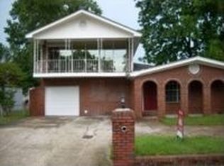 814 Carver St, Savannah, GA 31415