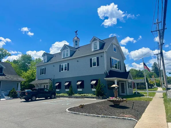 633 Valley Rd #A, Gillette, NJ 07933