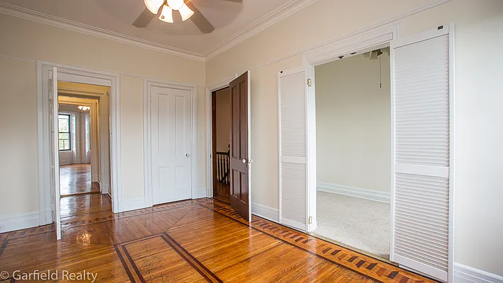 Rented by Garfield Realty  | media 21