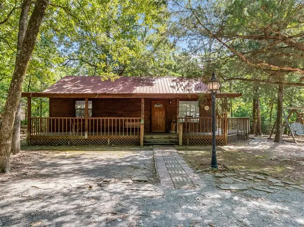 22 Woodland Cir, Broken Bow, OK 74728