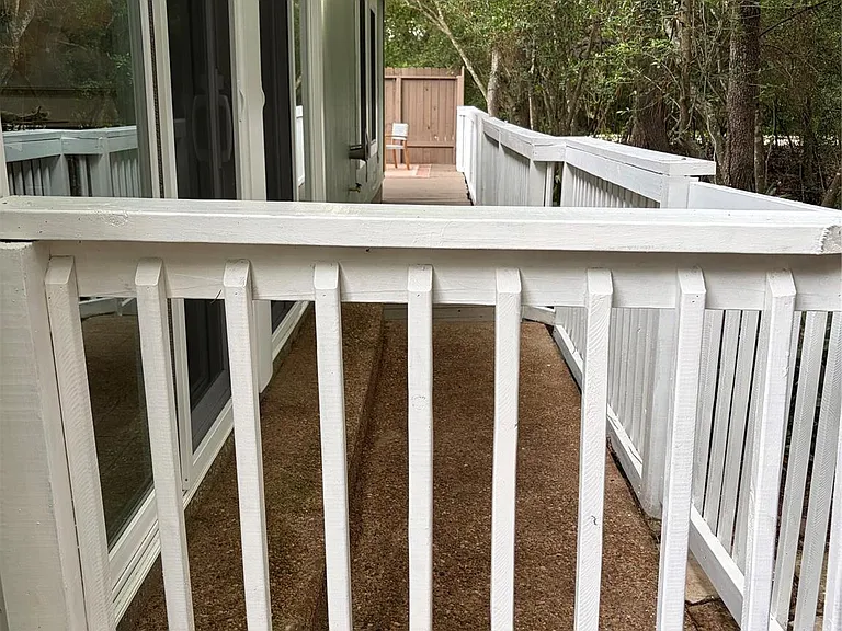1 Laurel Oak Pl — Photo 24