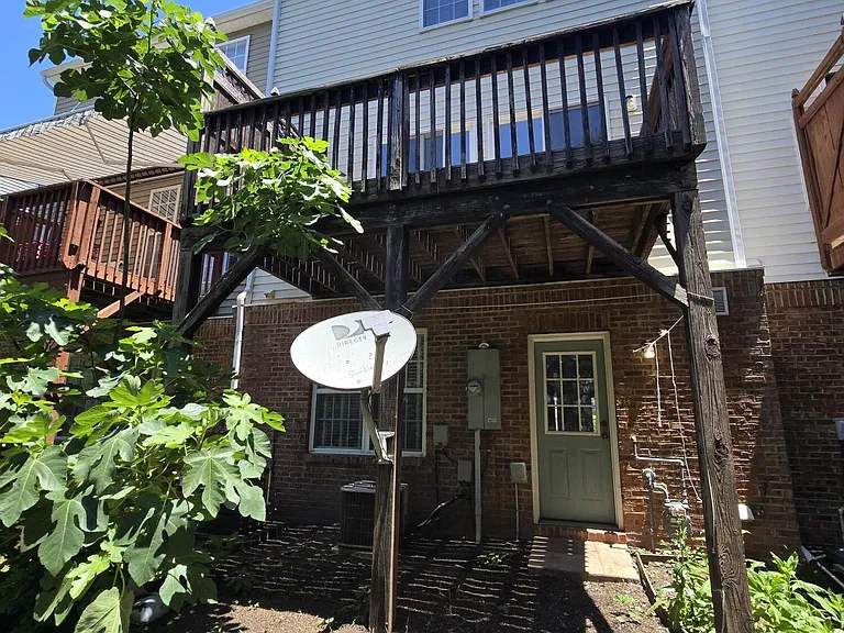 802 Sutter Gate Ln — Photo 24