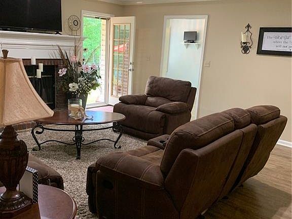 2nd image of 4004 Dearing Downs Dr