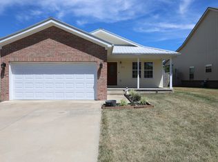 377 Oxford Cir, Richmond, KY 40475