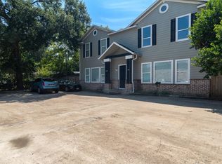1421 20 1/2 St, Huntsville, TX 77340