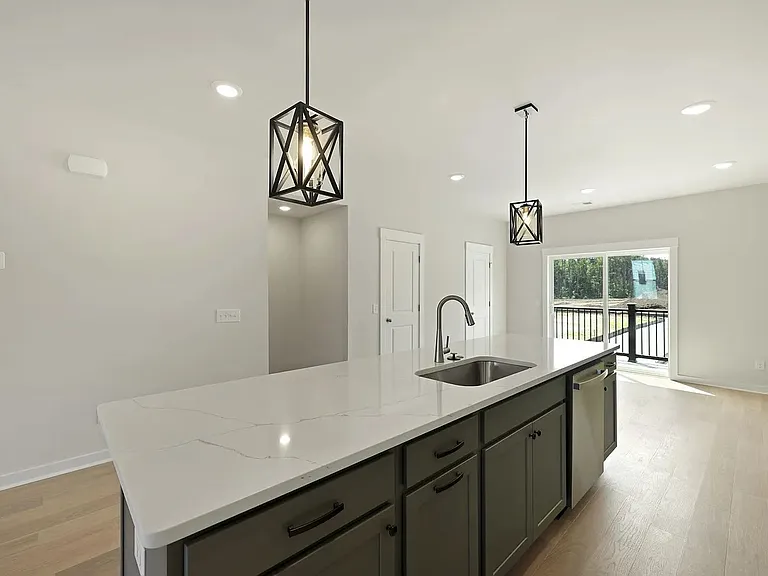 417 Talbot Dr — Photo 7