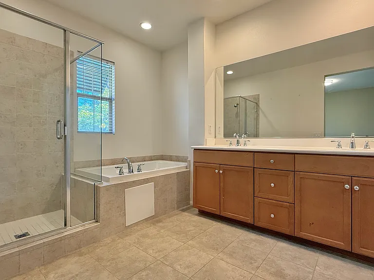 10689 New Grove Trl #71 — Photo 30