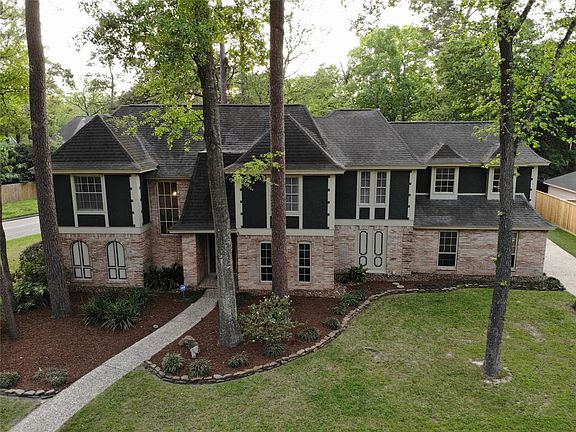 3rd image of 3503 Oak Gardens Dr