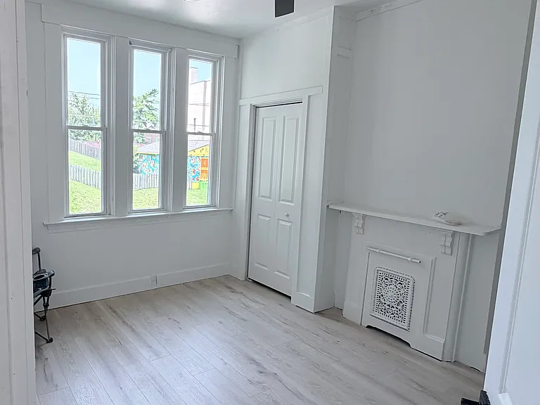 816 Purcell Ave — Photo 10