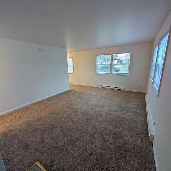 9015 Midway Dr #4 — Photo 10