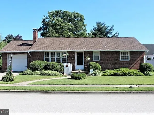 113 Sunset Ave, Hanover, PA 17331