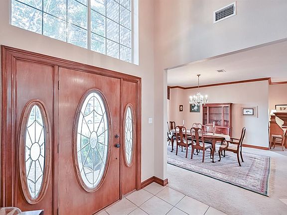 2nd image of 1389 Fairhaven Dr