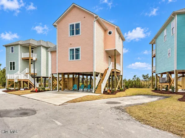 124 Salt Marsh Way, Atlantic Beach, NC 28512