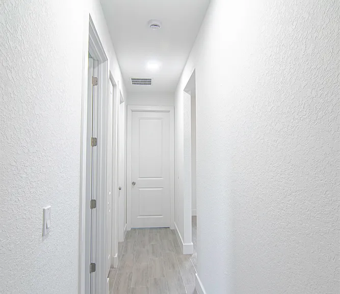 15633 Lakeland Cir — Photo 10