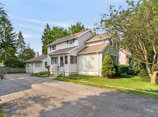42 Barry St, Brockport, NY 14420