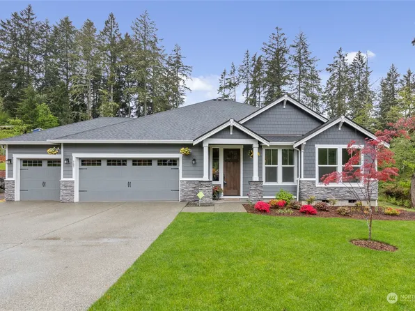 707 Hyak Way, Fox Island, WA 98333