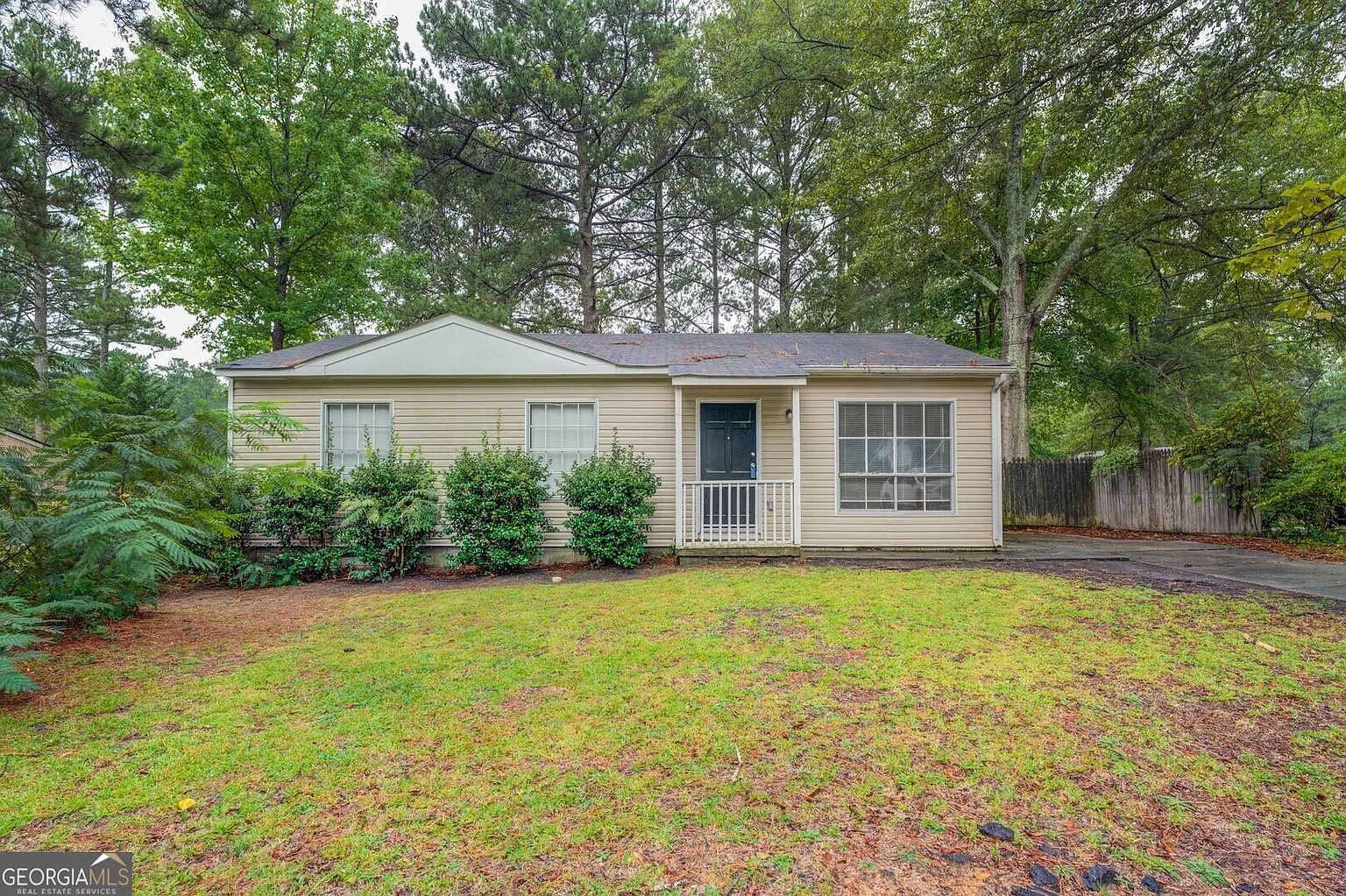484 Ridgecrest Dr photo 1