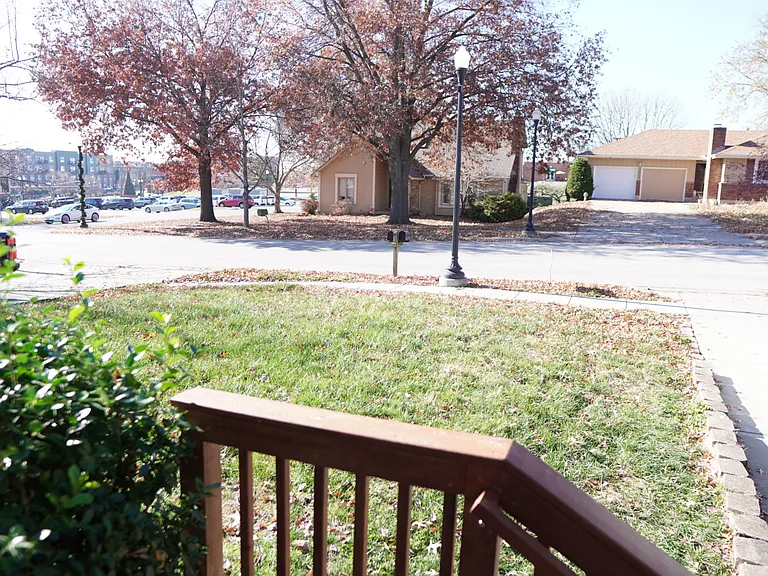 7035 N Holmes St #7035 — Photo 34