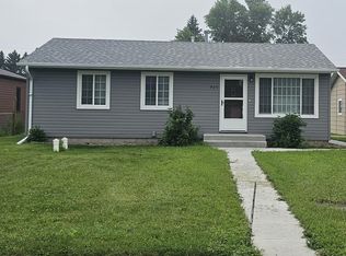 925 15th St SW, Jamestown, ND 58401