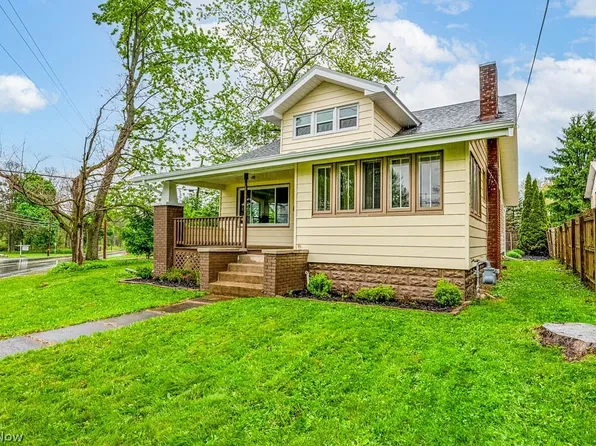986 N Lincoln Ave, Salem, OH 44460