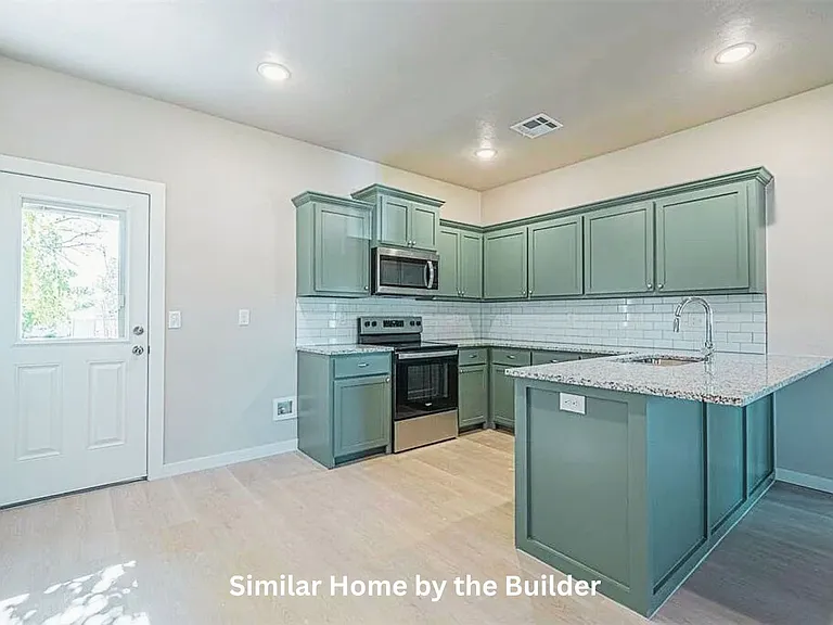 414 N Aydelotte Ave — Photo 4