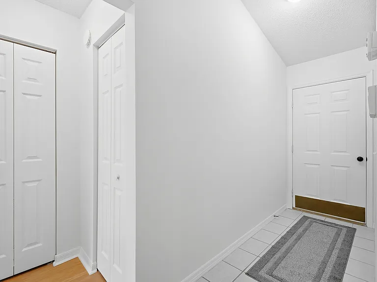 341 Shamrock Rd — Photo 10