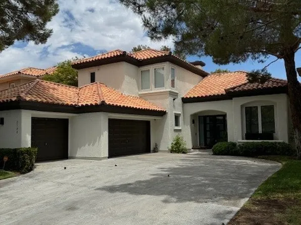 2108 Bay Hill Dr, Las Vegas, NV 89117