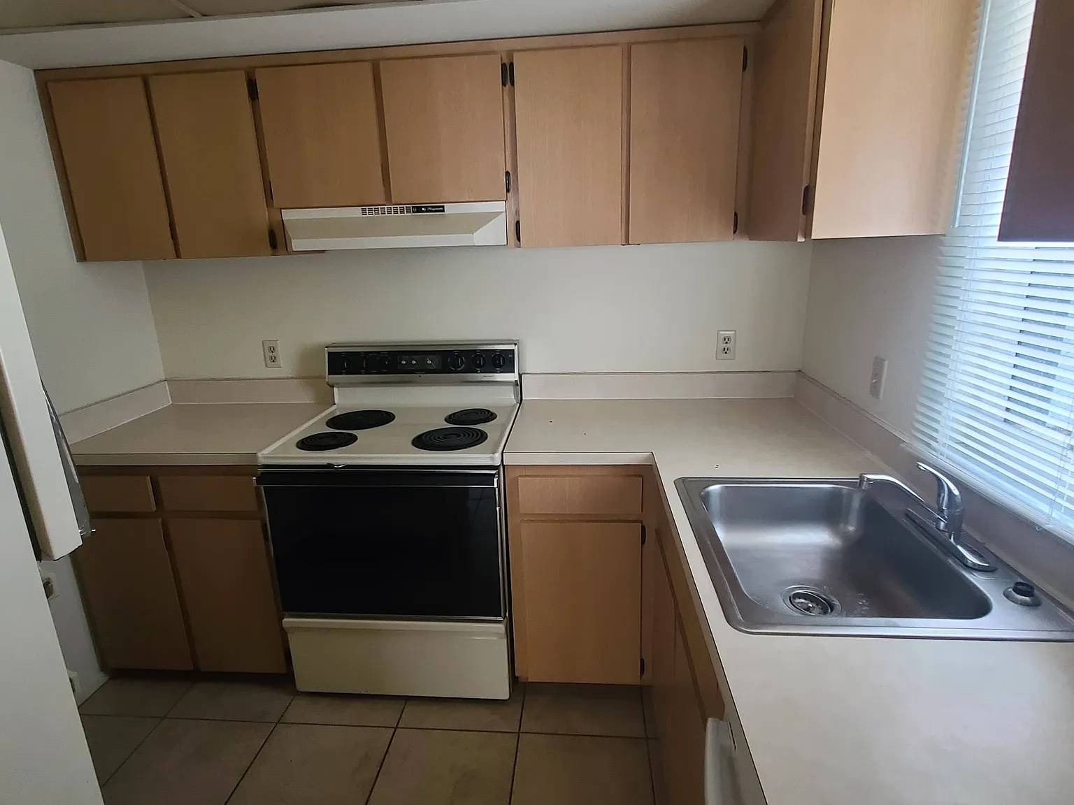 454 Fairways Circle, B102 - 1 — Photo 4