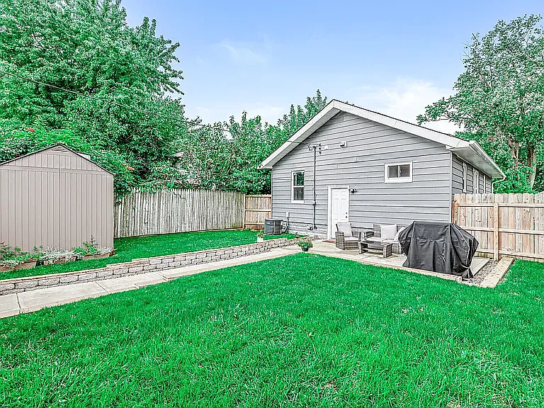 1218 E Southern Ave — Photo 27