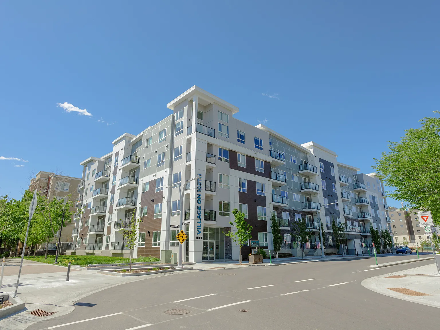 Village on 105th — Photo 3