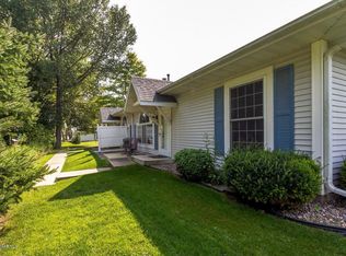 1937 Cabernet Ln NW, Rochester, MN 55901